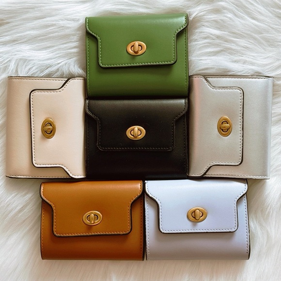 Wallet - Picture 2 of 3